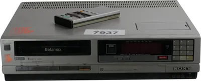 Image de Sony SL-C33EC | Magnétoscope Betamax + télécommande