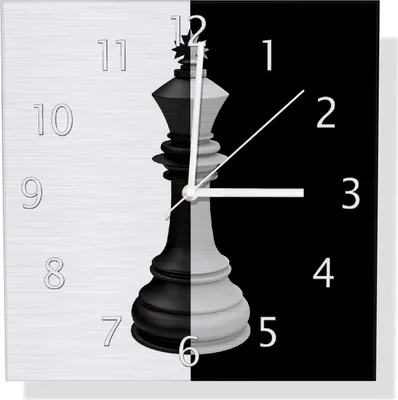 Produktbild von Wallario Design Wanduhr Schachfigur schwarz-weiß aus Aluverbund, Größe 30 x 30 cm