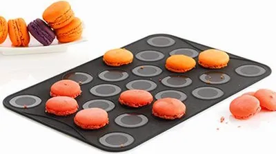 Zdjęcie produktu dla MASTRAD F45514 Blacha do pieczenia – specjalne małe makaroniki – zestaw 2 sztuk