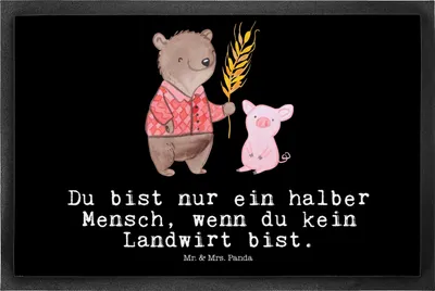 Produktbild von Mr. & Mrs. Panda Fußmatte Landwirt Herz 50 x 75 cm - Schwarz - Geschenk, Sauberlaufmatte, Gummimatte, Witzig, Schmutzmatte, Fußabtreter, Farmer, Bauernhof, Lustig, Spruch