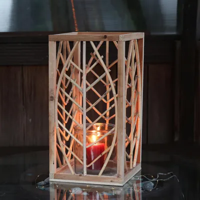Produktbild von Laterne aus Rattan - Windlicht - mit Glaseinsatz - H: 45,5cm - natur