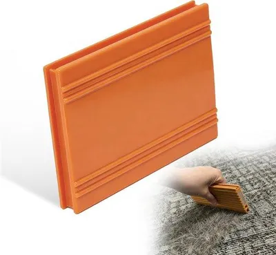 Produktbild von Draagbare Haarverwijderborstel für Katzen und Hunde - lichtgewicht und effektiv - für Bett - Sofa - Teppich - orangefarben
