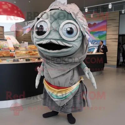 Produktbild von Grauer REDBROKOLY Fisch-Tacos Maskottchen Kostüm charakter bekleidet mit einem Maxikleid und Schnürsenkeln