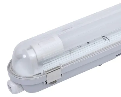 Produktbild von hoftronic LED Feuchtraumleuchte 150cm 24W 2640lm 3000K IP65