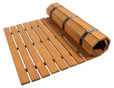 Produktbild von HOME DELUXE Saunamatte aus Holz SANYA - Natur I Saunamatte, Saunaunterlage, rutschfeste Saunamatte, Holz Saunamatte, Bambus Saunamatte, hygienische Saunamatte, Saunazubehör, Sauna Bodenmatte, wasserfeste Saunamatte, antibakterielle Saunamatte, Wellness Matte, Sauna Fußmatte, Sauna Hygiene, klappbare Saunamatte, Saunamatte rutschfest, Sauna Teppich, Fußmatte für Sauna, Sauna Komfortmatte, Sauna Bodenbelag, hitzebeständige Saunamatte.