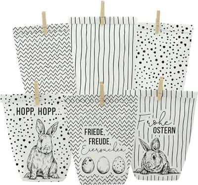 Produktbild von Papierdrachen 12 schwarz bedruckte Geschenktüten zu Ostern - weiße Tüten - Frohe Ostern - ideale Geschenkidee oder Oster Dekoration - mit Holzklammern | zum Basteln und Verschenken