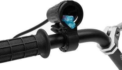 Produktbild von Lenkradmontierter Usb- Und Zigarettenanzünderadapter - Komplett