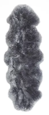 Teppich Schaffell Double in der Farbe Grau, ca. 60 x 160 cm.