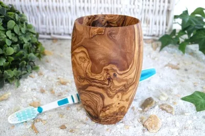 Produktbild von Zahnputzbecher klein aus Olivenholz