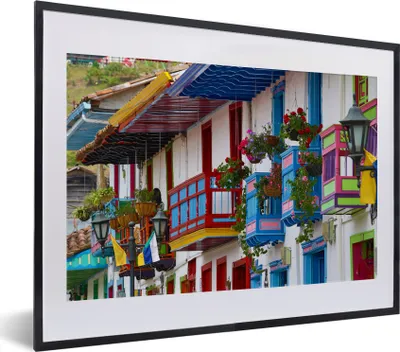 Produktbild von MuchoWow® MuchoWow® Gerahmtes Poster Bunte Balkone in Kolumbien 40x30 cm - Poster mit zchwarzem Bilderrahmen - Bilderrahmen - Poster im Rahmen