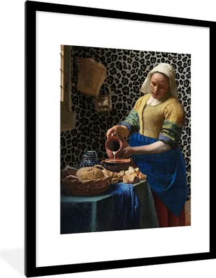 Produktbild von MuchoWow® Gerahmtes Poster Milchmädchen - Kunst - Pantherdruck - Vermeer - Gemälde - Alte Meister 60x80 cm - Poster mit Schwarzem Bilderrahmen Wandposter Rahmen Foto Bilder - Wohnzimmer - Dekorationen - Prämie
