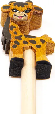 Produktbild von Handgefertigter Holz Bleistift mit abnehmbarer Giraffe