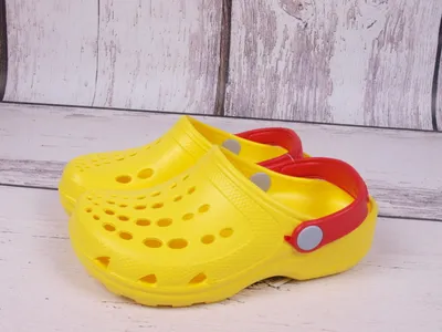 Produktbild von Camminare gelbe Gummipantoffeln Strandschuhe