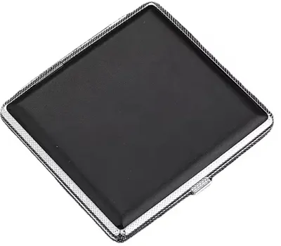 Productafbeelding van CHPN - Sigarettenetui - Sigarettenbox - 20 sigaretten - Sigarettenfilter - Doos - Opbergdoos voor sigaretten - Zwart - Cadeau - Universeel