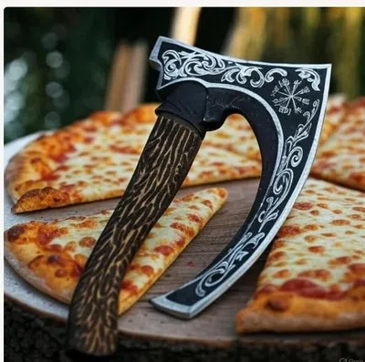 Image de Hache à pizza viking, fabriquée à la main, en acier au carbone