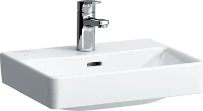 Productafbeelding van Laufen LF Pro S, aansluitstuk voor toiletpot, artikelnummer 81696.1, 1 stuk, met afvoer, Amerikaanse aansluiting, gepolijst, 450x340 mm, wit, 1 stuk.
