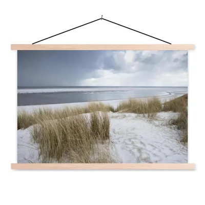 Produktbild von MuchoWow® Textilposter Nordsee - Dünen - Wasser 120x80 cm mit holzfarbenen Rahmen - Aufhängeset