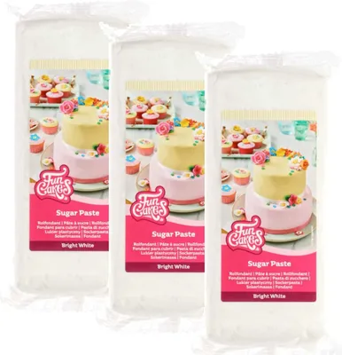 Produktbild von FunCakes Rollfondant Brilliant Weiß Vanille 3x 1kg