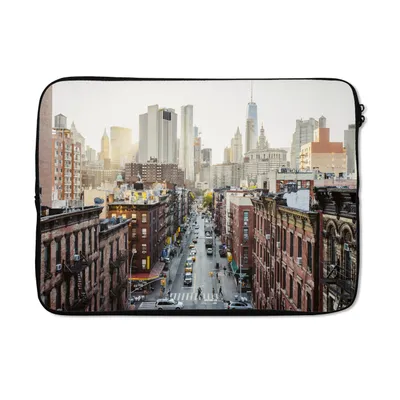 Produktbild von MuchoWow® Laptop Hülle 13 Zoll Die Straßen von New York Laptoptasche - Laptophülle - Sleeve - Rundumschutz