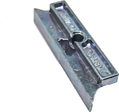 Produktbild von Siegenia Schließblech 56 A0813 A 0813 Titan Silber Euronut 7/8