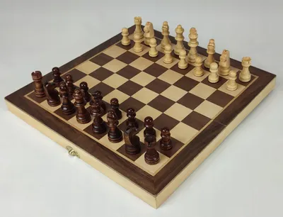 Produktbild von W&K Holz Schachspiel Magnetisch Klassisch 29x29 cm
