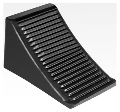 Produktbild von Reifenkeil aus bruchfestem Gummi mit rutschfester Unterseite, stabiler Radblock für Autos, Wohnwagen und LKW, geeignet für Garage und Straßenparkplatz, 16x10x10 cm