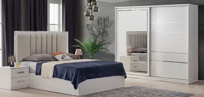 Image de Ensemble de chambre à coucher comprenant : un lit, deux tables de chevet, une commode et un coiffeuse
