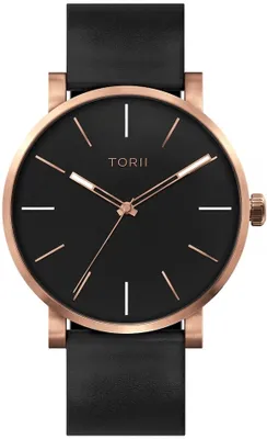 Produktbild von Herrenuhr TORII R45BL.BR in klassischem Schwarz.