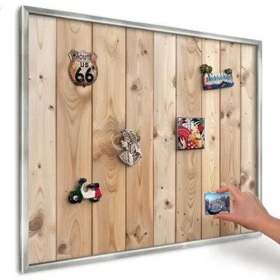 Produktbild von Magnettafel 80x60 cm in einem silbernen Rahmen - Magnetische Metalltafel, Magnetpinnwand zur Wandmontage für Wohnzimmer, Küche, Flur, Kinderzimmer und Büro - Holzbretter