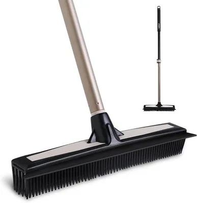 Obrázok produktu pre Gumová metla s rukoväťou 2 v 1 s podlahovou kefou so stierkou a teleskopickou rukoväťou (137 cm) - Ideálna na koberce, chlpy domácich zvierat a tvrdé podlahy - Použitie v interiéri aj exteriéri