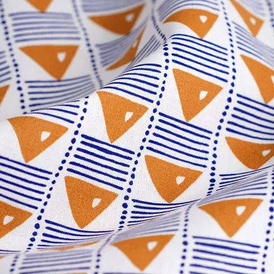 Imagen del producto de Cretona con estampado étnico, color blanco