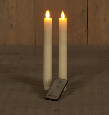 Productafbeelding van Batterijverlichting 2 stuks rustiek ivoor wax diner kaars 23 cm bewegende vlam met afstandsbediening Anna's collection