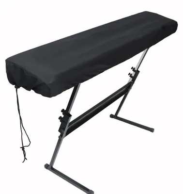 Imagen del producto de 61 Teclas. Piano eléctrico. Funda de tela con cordón – Negro