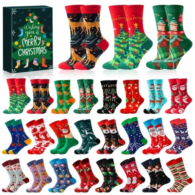 Productafbeelding van Adventskalender met 24 paar grappige kerstsokken