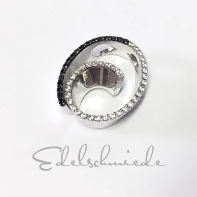 Produktbild von edler Anhänger in 925/- Sterling Silber rhod mit schwarzen und weißen Zirkonias