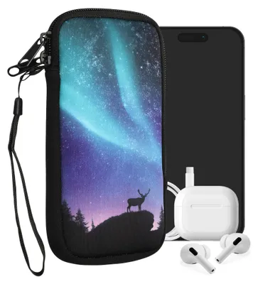 Produktbild von kwmobile Handytasche für Smartphones XL - 6,7/6,8" - Neopren Handy Tasche Hülle Cover Case Schutzhülle - Polarlicht Hirsche Türkis Blau Schwarz - 17,2