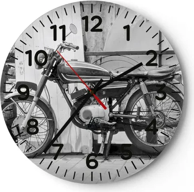 Produktbild von Wanduhr - Rund - Glasuhr - Alt Motorrad Schwarz und Weiß - 30x30cm - Schleichendes Uhrwerk - Lautlos - zum Aufhängen bereit - Dekoration Modern - Wanddekoration aus Glas - C4AR30x30-4487
