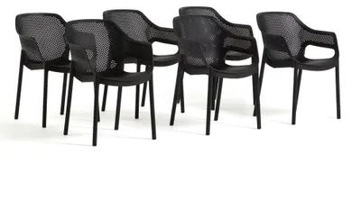 Produktbild von Set aus 6 stapelbaren Outdoor-Stühlen mit Armlehnen aus glasfaserverstärktem Kunststoff, perforierter Rückenlehne, für Garten, Terrasse, Bar und Restaurant - Sofia/Schwarz