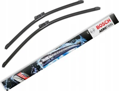 A pair of Bosch Aerotwin windshield wipers and their packaging.
