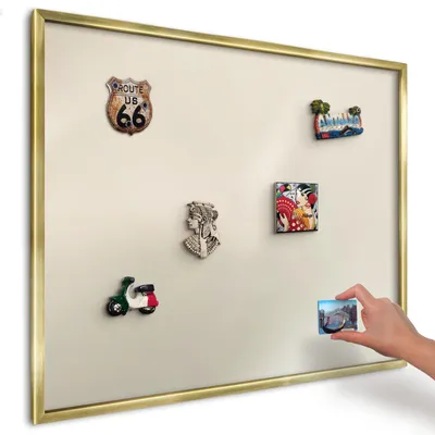 Produktbild von Magnettafel 80x60 cm mit goldenem Rahmen - Magnetische Metalltafel, Magnetpinnwand zur Wandmontage für Wohnzimmer, Küche, Flur, Kinderzimmer und Büro - Nebelton