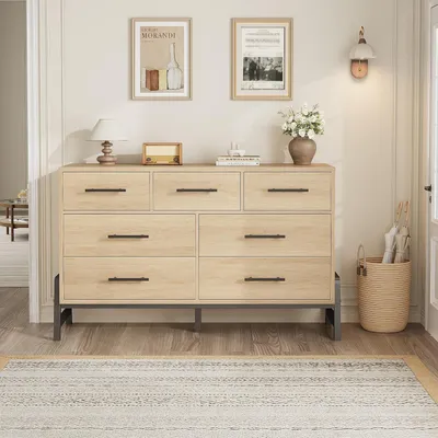 Produktbild von Kommode mit 7 Schubladen, 132 cm, Metallbeine und Holzoptik, Braun