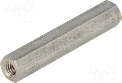 Obrázek produktu pro 10 kusů distančních vložek se závitem, vnitřní závit M4, délka 40 mm, šestihranné, rozměry 146x40 mm. Distanční prvky