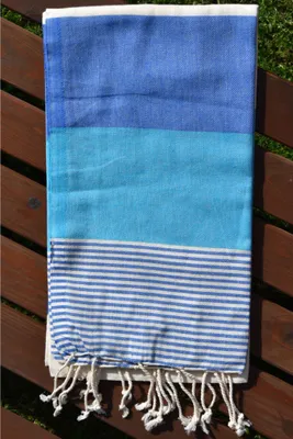 Produktbild von Peshtemal Handtuch Rainbow Blue