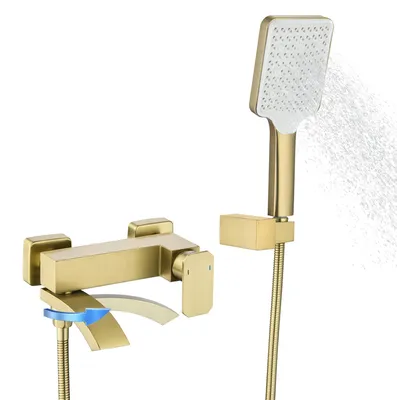 Wasserfall-Badarmatur mit Handbrause, gebürstetes Gold, 90° drehbar