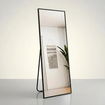 Zdjęcie produktu dla Lustro stojące Koonmi do zawieszenia, 140 x 40 cm, nowoczesna czarna metalowa rama