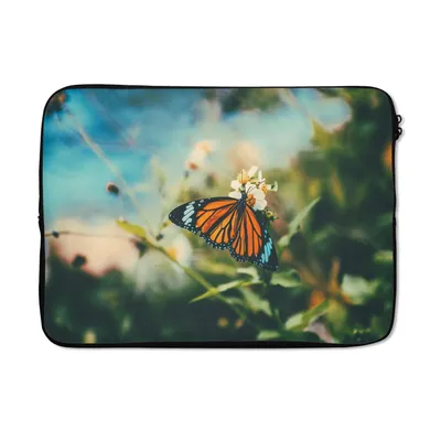Produktbild von MuchoWow® Laptop Hülle 14 ZollSchmetterling - Blumen - Garten Laptoptasche - Laptoptasche - Stoßsicher - Schutzhaube