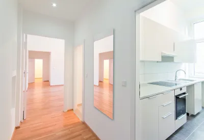 Produktbild von HOWATECH 6104621 Infrarot-Wärmewellensystem, Wandgerät, 1050 Watt, Badezimmernutzung