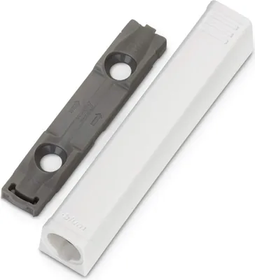 Produktbild von BLUM Adapterplatte Tip-On 956A1201 Langversion gerade seidenweiß Adapter von SOTECH