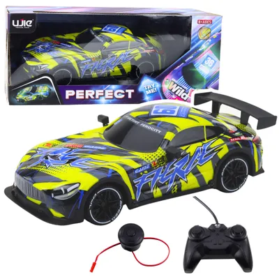 Productafbeelding van Rc-raceauto met verlichte carrosserie geel