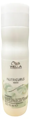 Imagen del producto de Wella Professionals Nutricurls Waves Shampoo champú nutritivo para cabello ondulado 250 ml